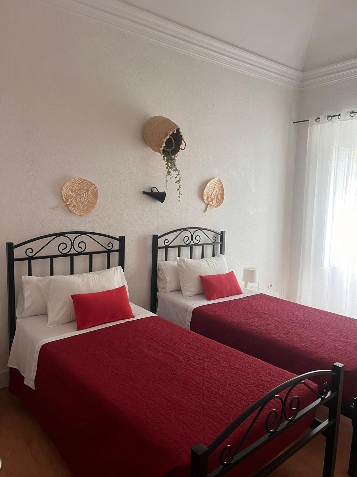 Avis Guesthouse Έβορα Εξωτερικό φωτογραφία