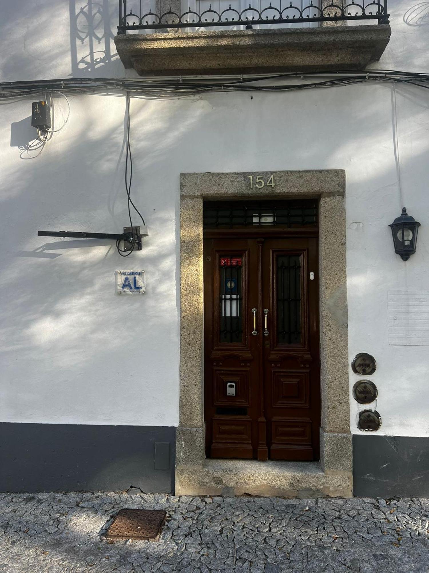 Avis Guesthouse Έβορα Εξωτερικό φωτογραφία